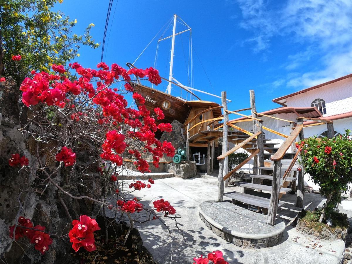Hotel Angermeyer Waterfront Inn Puerto Ayora (Galapagos Islands) Exterior foto