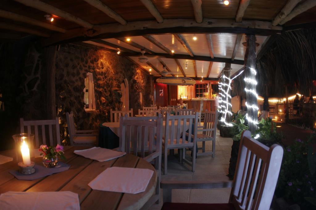 Hotel Angermeyer Waterfront Inn Puerto Ayora (Galapagos Islands) Exterior foto