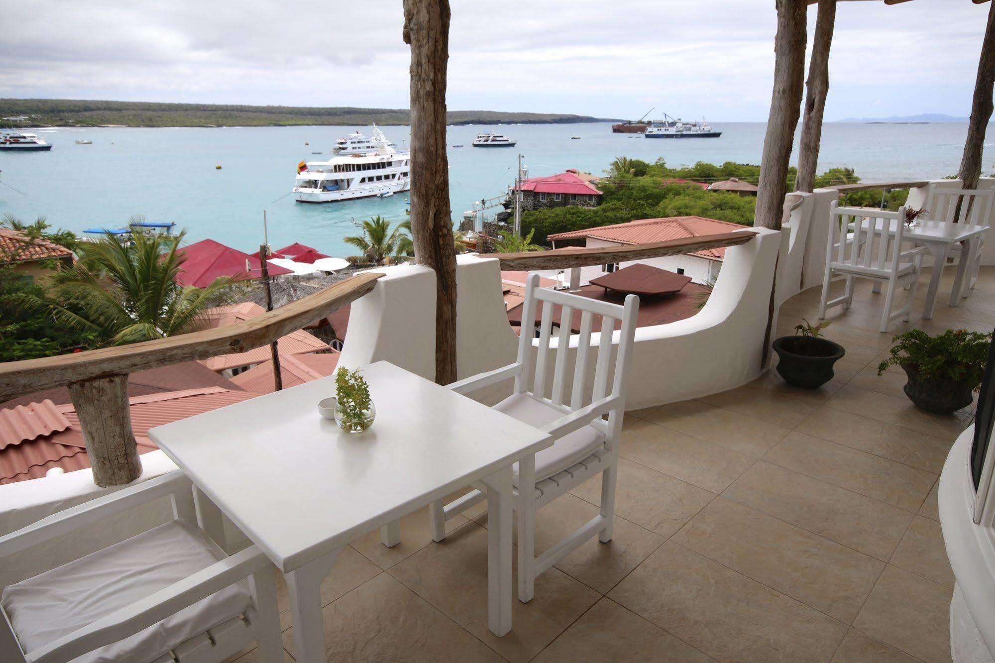 Hotel Angermeyer Waterfront Inn Puerto Ayora (Galapagos Islands) Exterior foto